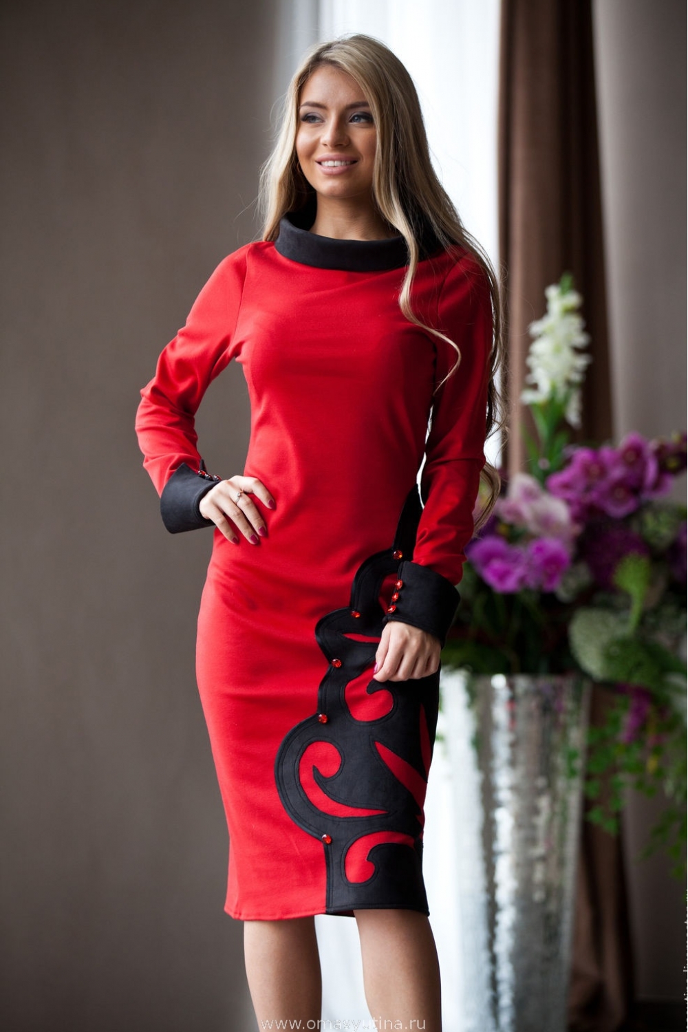 Платье "Художница" red