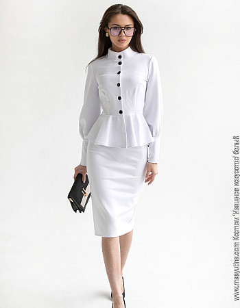 Костюм 'Изящное искусство' белый женский